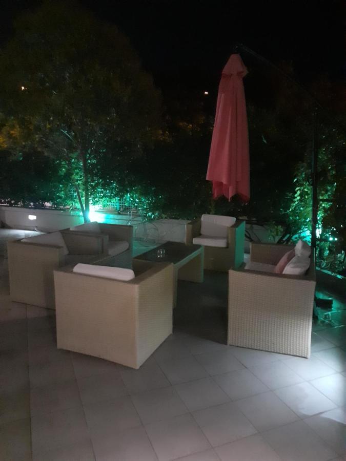 Vila Alegria Nea Iraklitsa Bagian luar foto